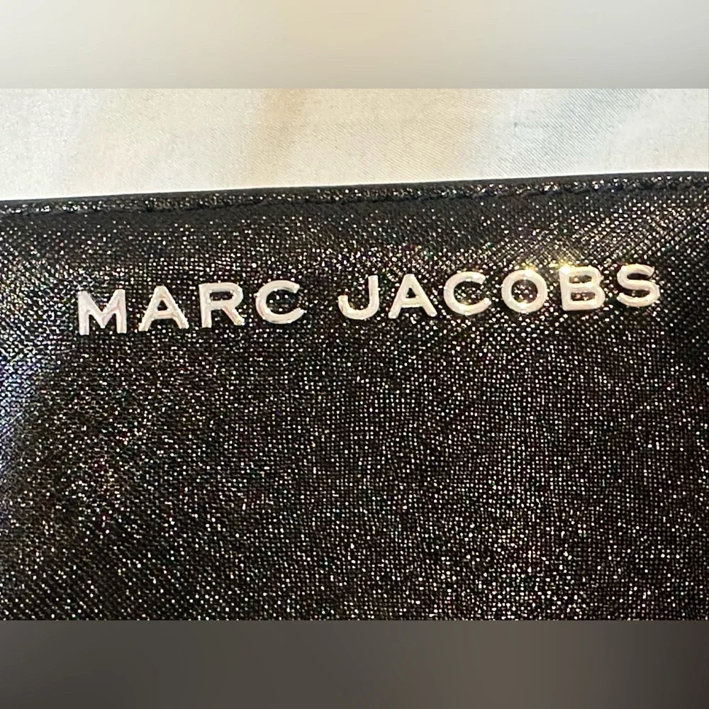 Marc Jacobs Mini Black Compact Coin Pouch Card Wallet